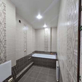 Продается 1-комнатная квартира, 38 м²