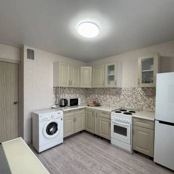 Сдается 1-комнатная квартира, 37 м²