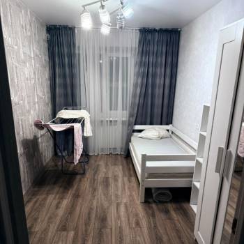 Сдается Многокомнатная квартира, 82 м²