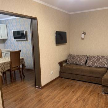 Сдается 1-комнатная квартира, 42 м²
