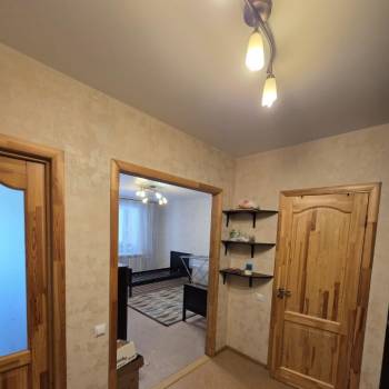 Сдается 1-комнатная квартира, 50 м²