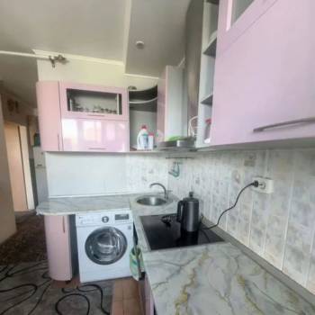 Продается 1-комнатная квартира, 39 м²