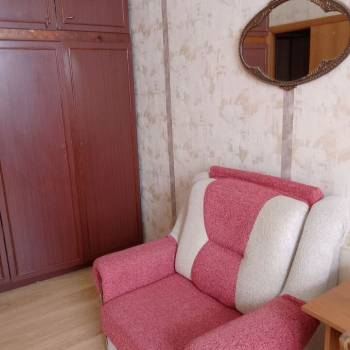 Продается Многокомнатная квартира, 98,8 м²