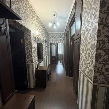 Продается Многокомнатная квартира, 85,5 м²
