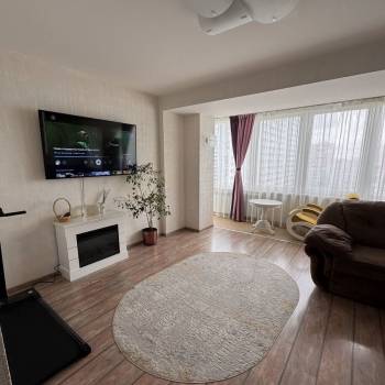 Продается 2-х комнатная квартира, 56,8 м²