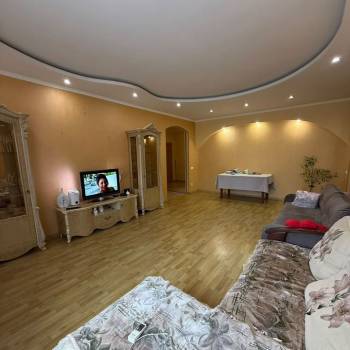 Продается 3-х комнатная квартира, 99,8 м²