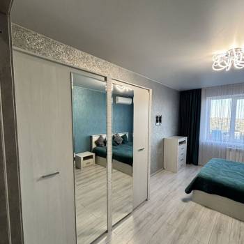 Продается 1-комнатная квартира, 43 м²