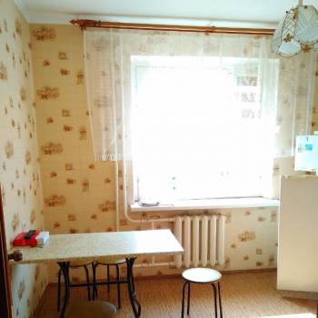 Сдается 1-комнатная квартира, 42 м²
