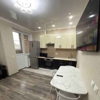 Сдается 2-х комнатная квартира, 42 м²