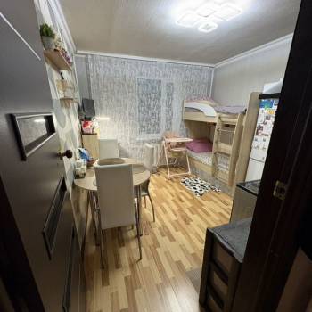 Продается 2-х комнатная квартира, 42 м²