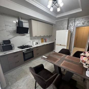 Сдается 2-х комнатная квартира, 65 м²