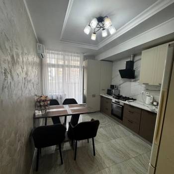 Сдается 2-х комнатная квартира, 65 м²