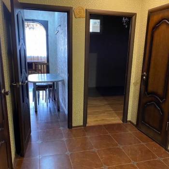 Сдается Многокомнатная квартира, 60 м²