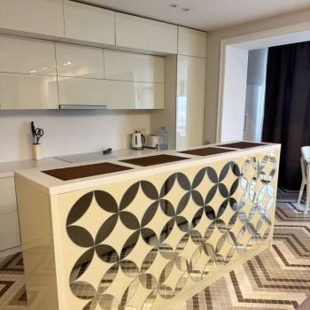 Сдается Многокомнатная квартира, 134 м²