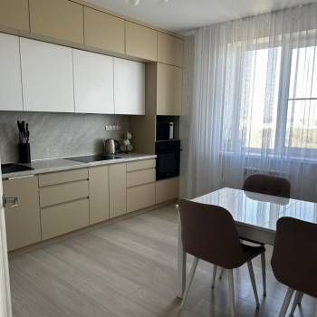 Сдается 2-х комнатная квартира, 57,2 м²