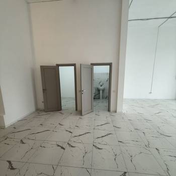 Сдается Нежилое помещение, 80 м²