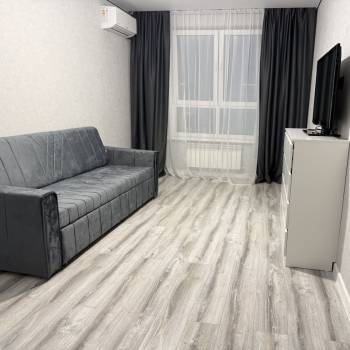 Сдается 1-комнатная квартира, 39 м²