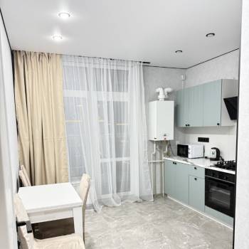 Сдается 1-комнатная квартира, 39 м²