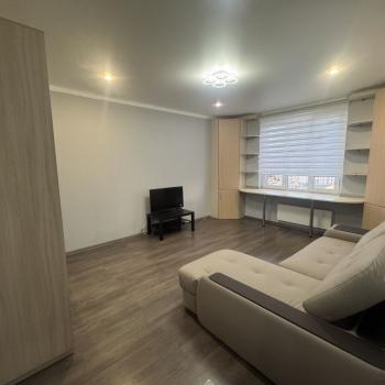Сдается 1-комнатная квартира, 38 м²