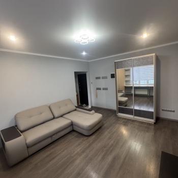 Сдается 1-комнатная квартира, 38 м²