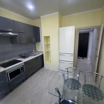 Сдается 1-комнатная квартира, 38 м²