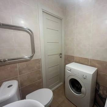 Продается 1-комнатная квартира, 27 м²