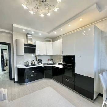 Продается 3-х комнатная квартира, 80 м²