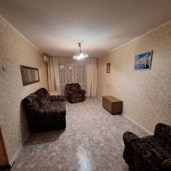 Сдается Многокомнатная квартира, 58,4 м²