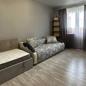 Сдается 1-комнатная квартира, 41 м²