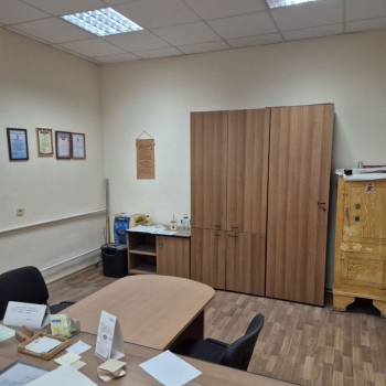 Продается Офис, 175 м²