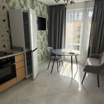 Сдается 1-комнатная квартира, 43 м²
