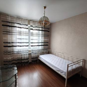Сдается Многокомнатная квартира, 63,6 м²