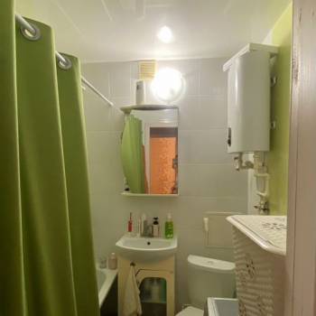 Продается 1-комнатная квартира, 36,8 м²