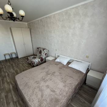 Продается 1-комнатная квартира, 39 м²