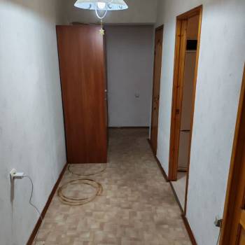 Продается 1-комнатная квартира, 62,3 м²