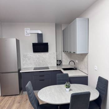 Сдается 1-комнатная квартира, 43,3 м²