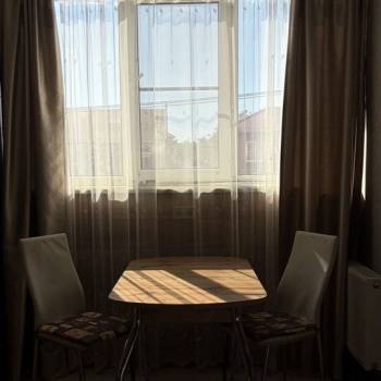 Сдается 1-комнатная квартира, 42 м²