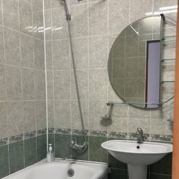 Сдается 1-комнатная квартира, 47 м²