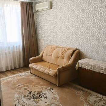 Сдается 1-комнатная квартира, 37,3 м²
