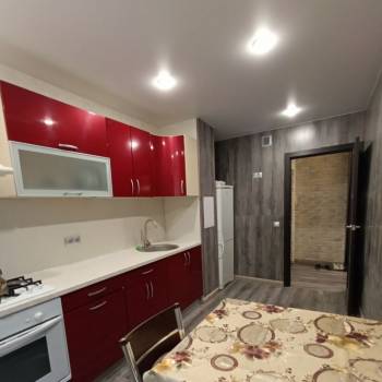 Сдается Многокомнатная квартира, 68 м²