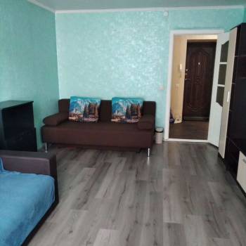 Сдается 1-комнатная квартира, 37 м²