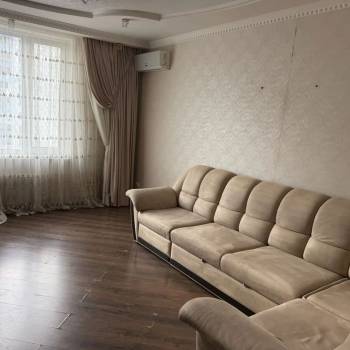 Сдается Многокомнатная квартира, 82 м²