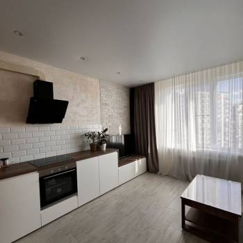 Продается 1-комнатная квартира, 38,3 м²