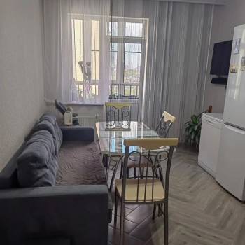 Сдается 2-х комнатная квартира, 65 м²