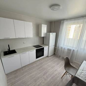 Сдается 1-комнатная квартира, 35 м²
