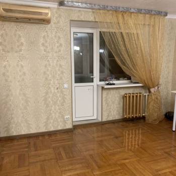 Сдается 1-комнатная квартира, 45 м²