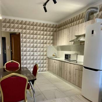 Сдается 1-комнатная квартира, 46 м²