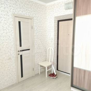 Сдается 1-комнатная квартира, 42 м²