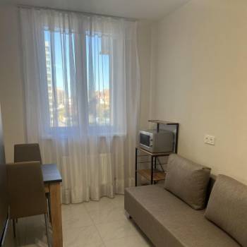 Сдается 1-комнатная квартира, 45 м²