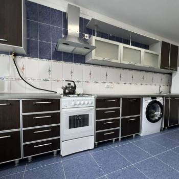 Продается 1-комнатная квартира, 40 м²